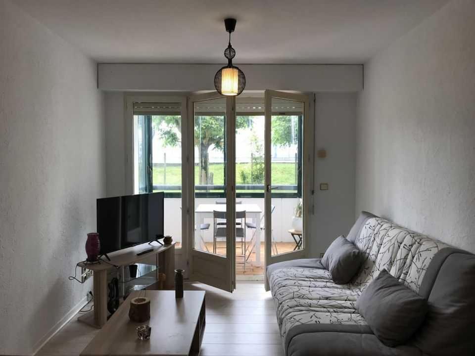 Hendaye - 2 Pieces Avec Parking Centre-Ville Ngoại thất bức ảnh